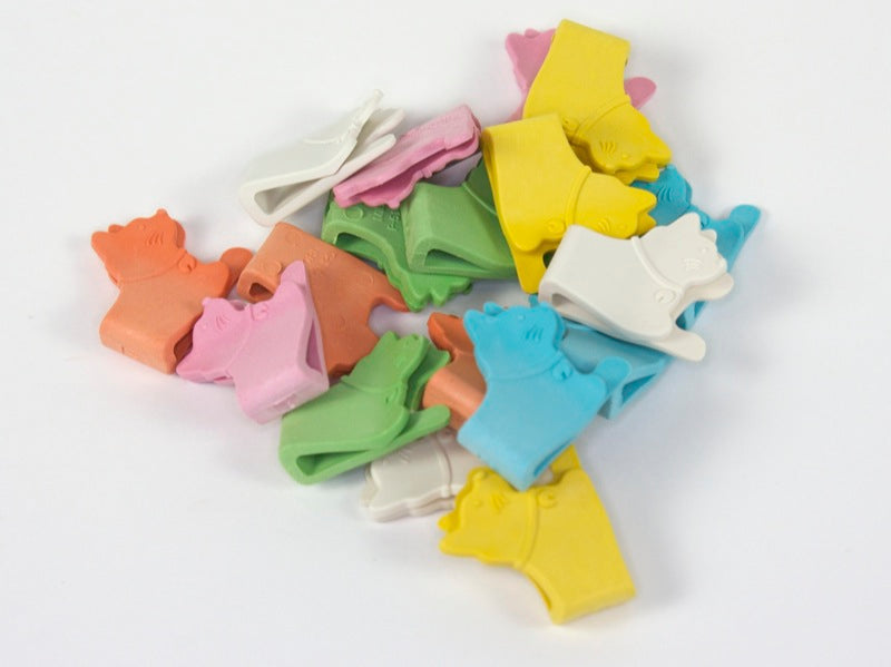 Cat Multicolor P-51 Clips