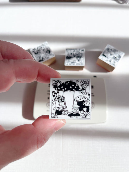 Yumi Kitagishi | Mushroom Stamp | tsuna-02